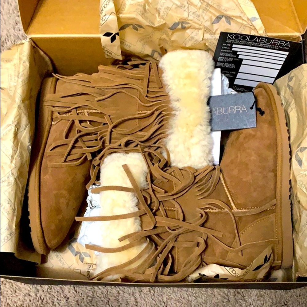 SOLD $80 Koolaburra Haley Fringe Boot